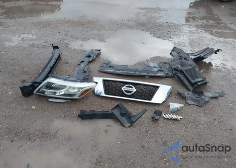 2013 Nissan Pathfinder Sv z USA, uszkodzony, nr VIN 5N1AR2MN5DC670722